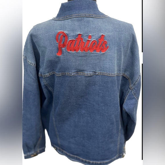 Patriots New England NFL NWT Denim Jean Jacket Embroidered XL 15-17 Football - Picture 7 of 13